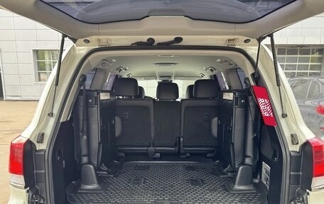 Toyota Land Cruiser 200, 2019 год, 6 350 000 рублей, 9 фотография