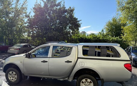 Mitsubishi L200 IV рестайлинг, 2013 год, 1 173 000 рублей, 8 фотография