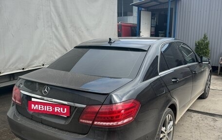 Mercedes-Benz E-Класс, 2013 год, 1 550 000 рублей, 4 фотография
