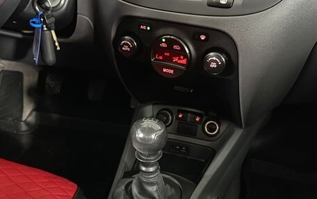 KIA Rio II, 2010 год, 720 000 рублей, 14 фотография