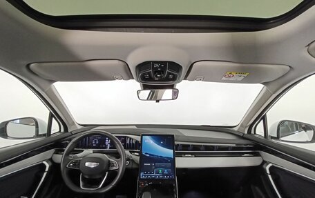 Geely Atlas, 2023 год, 2 895 000 рублей, 10 фотография