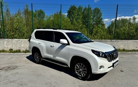 Toyota Land Cruiser Prado 150 рестайлинг 2, 2016 год, 3 800 000 рублей, 3 фотография
