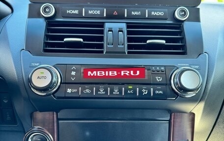 Toyota Land Cruiser Prado 150 рестайлинг 2, 2016 год, 3 800 000 рублей, 12 фотография