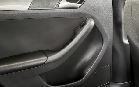 Volkswagen Jetta VI, 2016 год, 1 220 000 рублей, 18 фотография