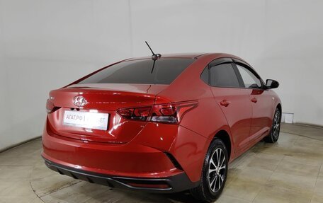 Hyundai Solaris II рестайлинг, 2021 год, 1 570 000 рублей, 7 фотография