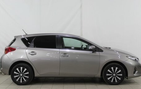 Toyota Auris II, 2013 год, 1 399 000 рублей, 4 фотография