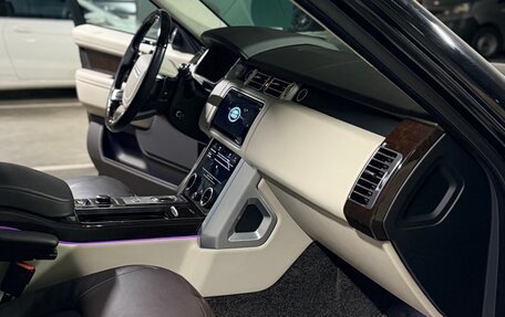 Land Rover Range Rover IV рестайлинг, 2020 год, 7 700 000 рублей, 15 фотография