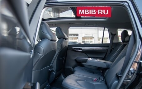 Toyota Highlander, 2026 год, 4 990 000 рублей, 10 фотография