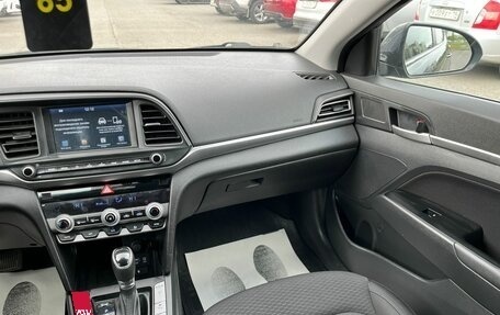 Hyundai Elantra VI рестайлинг, 2019 год, 1 699 000 рублей, 17 фотография