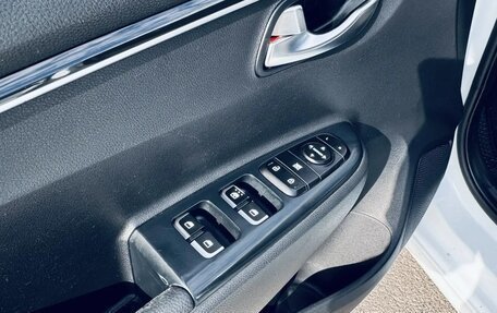 KIA Rio IV, 2019 год, 1 650 000 рублей, 2 фотография