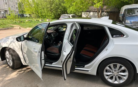 Chevrolet Malibu IX, 2019 год, 1 200 000 рублей, 4 фотография
