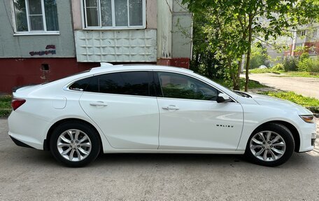 Chevrolet Malibu IX, 2019 год, 1 200 000 рублей, 15 фотография