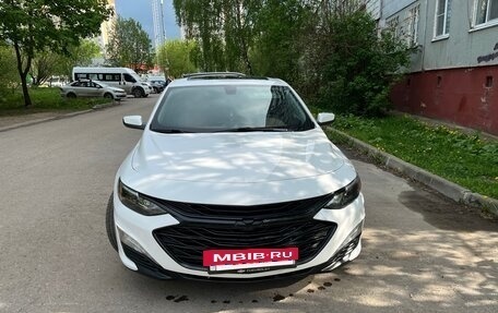 Chevrolet Malibu IX, 2019 год, 1 200 000 рублей, 13 фотография