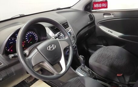 Hyundai Solaris II рестайлинг, 2016 год, 1 210 000 рублей, 18 фотография