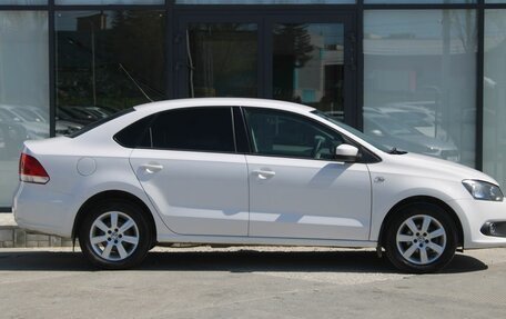 Volkswagen Polo VI (EU Market), 2012 год, 855 000 рублей, 4 фотография