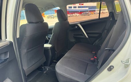 Toyota RAV4, 2016 год, 2 150 000 рублей, 21 фотография