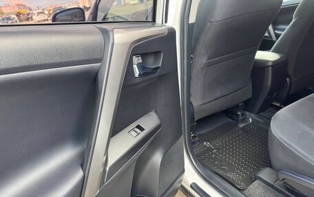 Toyota RAV4, 2016 год, 2 150 000 рублей, 22 фотография