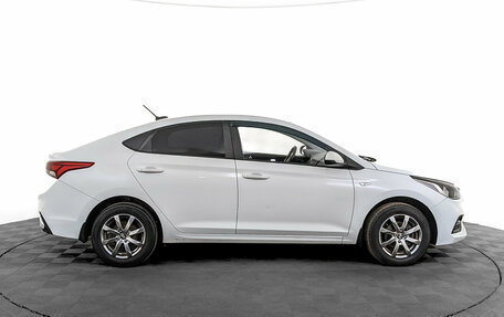 Hyundai Solaris II рестайлинг, 2018 год, 1 100 000 рублей, 4 фотография