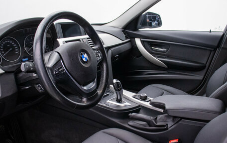 BMW 3 серия, 2017 год, 2 378 000 рублей, 9 фотография