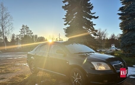 Toyota Avensis III рестайлинг, 2005 год, 540 000 рублей, 6 фотография