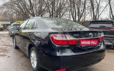 Toyota Camry, 2015 год, 1 870 000 рублей, 6 фотография