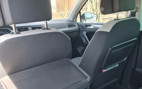 Volkswagen Tiguan II, 2019 год, 2 650 000 рублей, 11 фотография