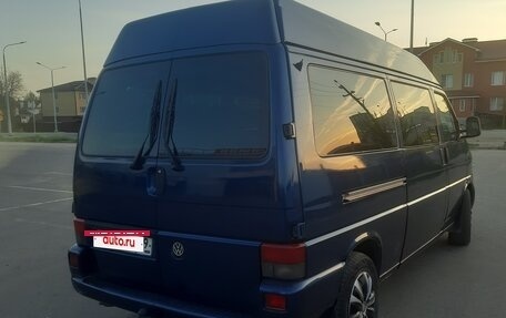 Volkswagen Caravelle T4, 2000 год, 1 500 000 рублей, 4 фотография