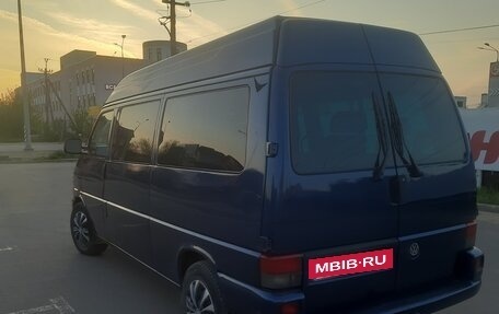 Volkswagen Caravelle T4, 2000 год, 1 500 000 рублей, 5 фотография
