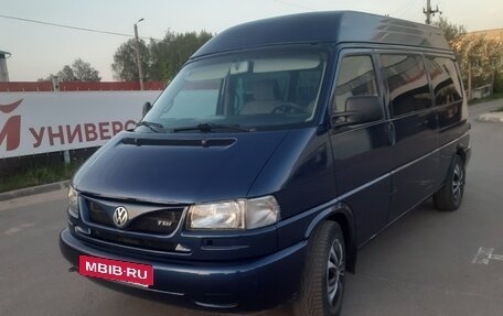Volkswagen Caravelle T4, 2000 год, 1 500 000 рублей, 2 фотография
