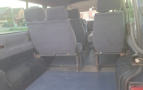 Volkswagen Caravelle T4, 2000 год, 1 500 000 рублей, 11 фотография
