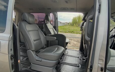 Hyundai Grand Starex Grand Starex I рестайлинг 2, 2016 год, 2 150 000 рублей, 19 фотография
