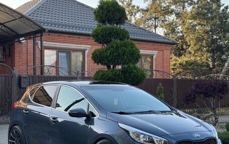 KIA cee'd III, 2012 год, 1 280 000 рублей, 2 фотография