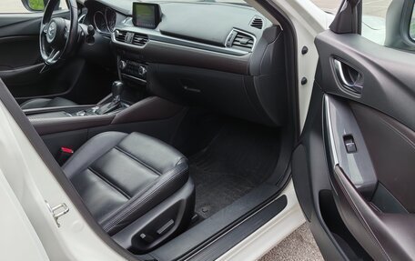 Mazda 6, 2018 год, 1 930 000 рублей, 11 фотография