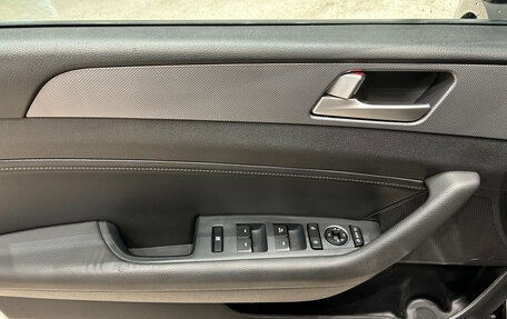 Hyundai Sonata VII, 2018 год, 1 299 000 рублей, 14 фотография