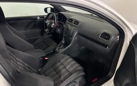 Volkswagen Golf GTI VII, 2010 год, 1 190 700 рублей, 14 фотография