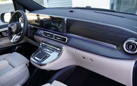 Mercedes-Benz V-Класс, 2026 год, 13 990 000 рублей, 13 фотография