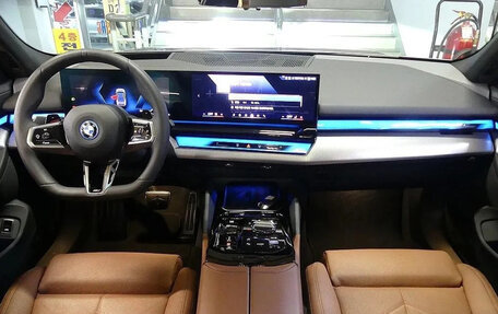 BMW 5 серия, 2026 год, 8 980 000 рублей, 5 фотография