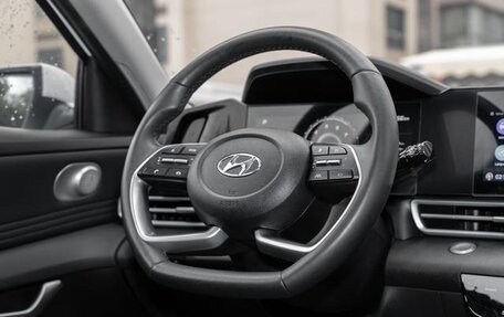 Hyundai Elantra, 2022 год, 1 505 000 рублей, 13 фотография