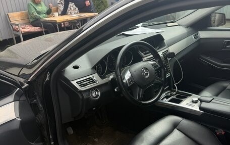 Mercedes-Benz E-Класс, 2013 год, 1 550 000 рублей, 5 фотография