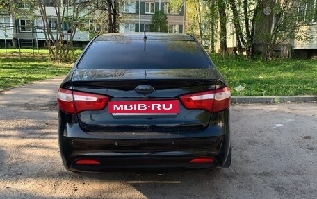 KIA Rio III рестайлинг, 2011 год, 750 000 рублей, 2 фотография