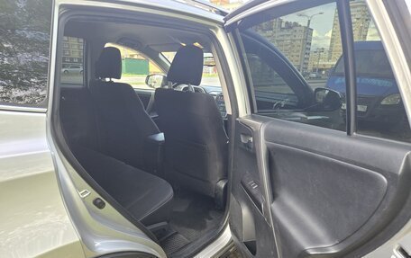 Toyota RAV4, 2016 год, 2 130 000 рублей, 13 фотография