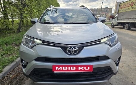 Toyota RAV4, 2016 год, 2 130 000 рублей, 16 фотография