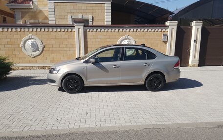 Volkswagen Polo VI (EU Market), 2011 год, 750 000 рублей, 2 фотография