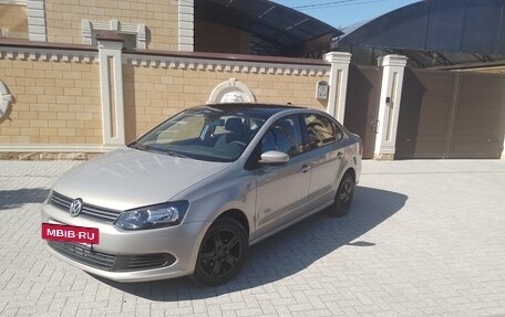 Volkswagen Polo VI (EU Market), 2011 год, 750 000 рублей, 5 фотография
