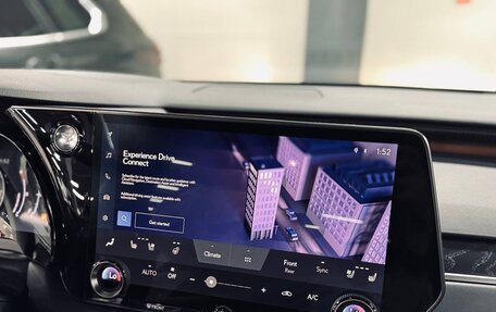 Lexus RX IV рестайлинг, 2023 год, 9 750 000 рублей, 7 фотография