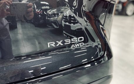 Lexus RX IV рестайлинг, 2023 год, 9 750 000 рублей, 14 фотография