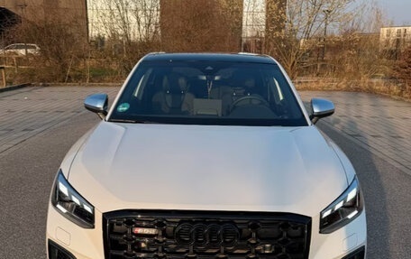 Audi SQ2 I, 2025 год, 7 011 299 рублей, 4 фотография