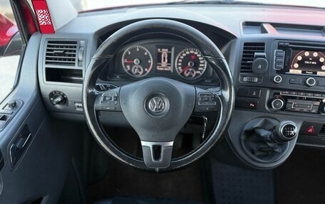 Volkswagen Caravelle T5, 2010 год, 1 980 000 рублей, 9 фотография