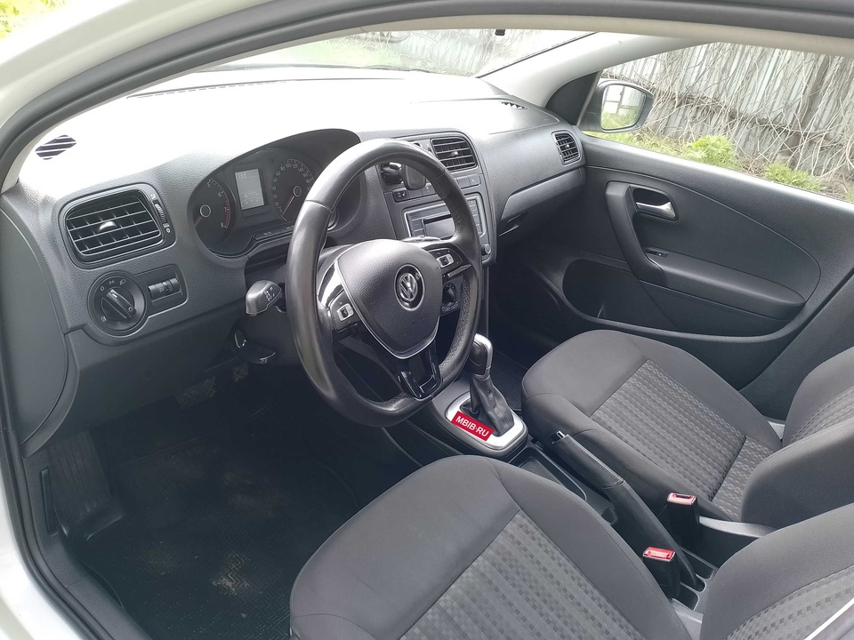 Volkswagen Polo V рестайлинг, 2019 год, 1 349 000 рублей, 14 фотография