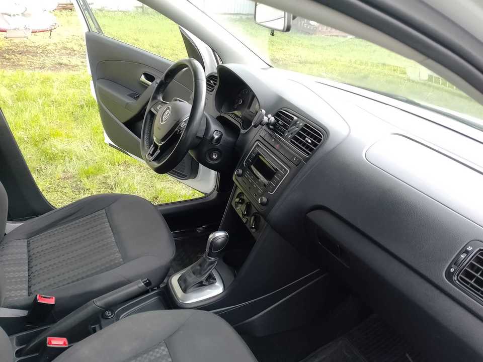Volkswagen Polo V рестайлинг, 2019 год, 1 349 000 рублей, 21 фотография